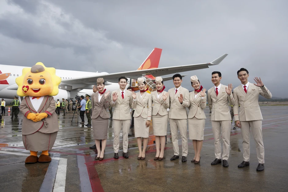 Bên trong buồng lái máy bay thân rộng đầu tiên của Sun PhuQuoc Airways Bên trong buồng lái máy bay thân rộng đầu tiên của Sun PhuQuoc Airways