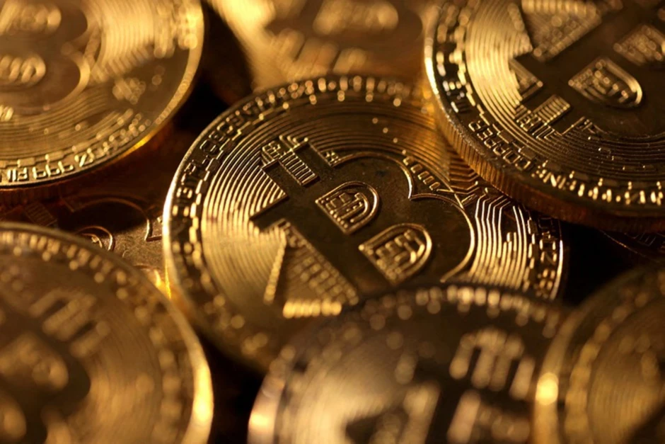 Bitcoin bất ngờ lao dốc xuống 60.000 USD, vài phút sau khi Mỹ và Israel tấn công Iran