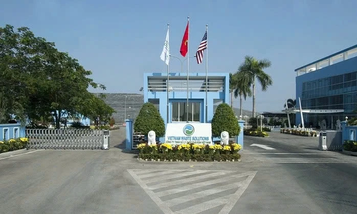 Bộ NN-MT phản hồi về đề xuất nâng công suất tiếp nhận chôn lấp ở 1 khu xử lý chất thải của TPHCM Bộ NN-MT phản hồi về đề xuất nâng công suất tiếp nhận chôn lấp ở 1 khu xử lý chất thải của TPHCM