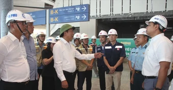 Bộ trưởng Bộ Xây dựng Trần Hồng Minh kiểm tra tiến độ sân bay Long Thành