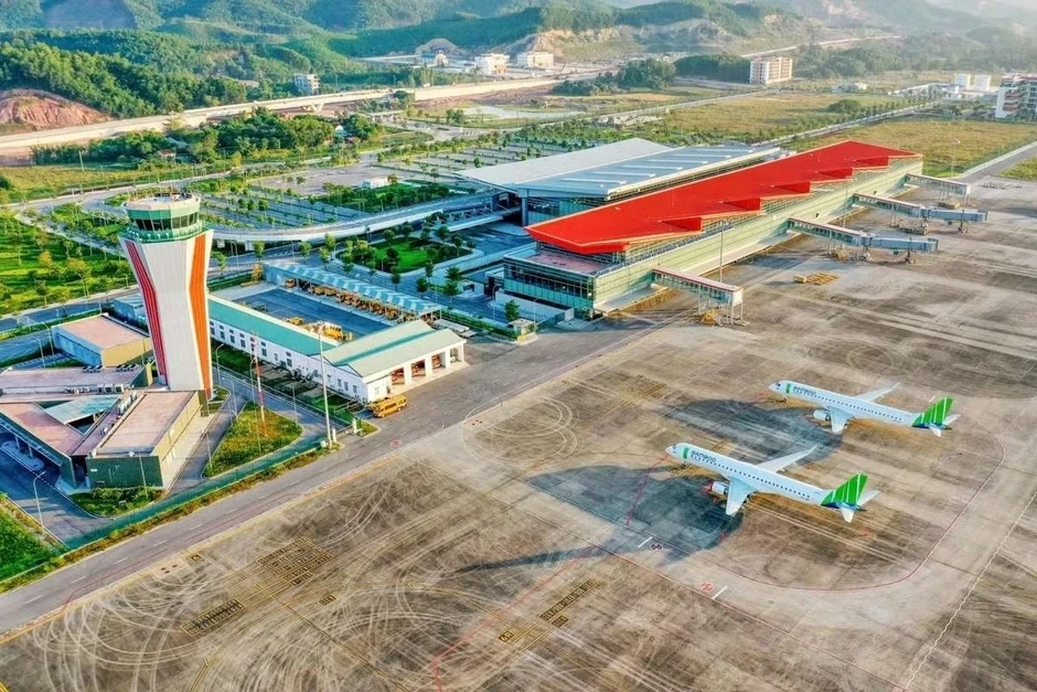 Bộ Xây dựng duyệt mở rộng sân bay Vân Đồn, Cam Ranh Bộ Xây dựng duyệt mở rộng sân bay Vân Đồn, Cam Ranh