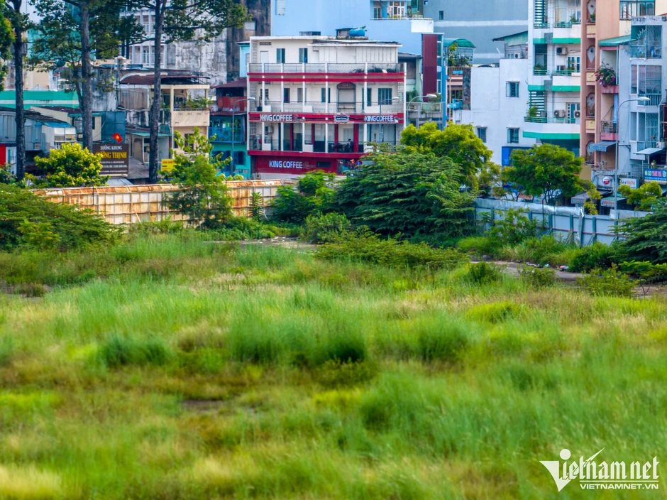 BT thế hệ mới: Cú hích cho hạ tầng trong giai đoạn tăng trưởng hai con số BT thế hệ mới: Cú hích cho hạ tầng trong giai đoạn tăng trưởng hai con số
