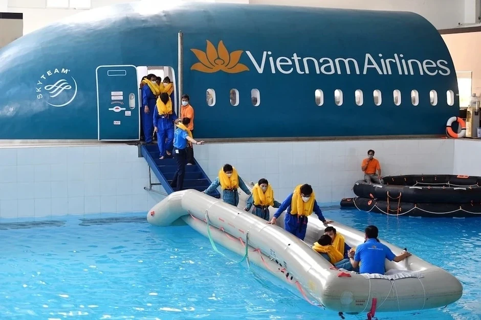 Các công ty con đem về gần 2.700 tỷ đồng tiền lãi cho Vietnam Airlines Các công ty con đem về gần 2.700 tỷ đồng tiền lãi cho Vietnam Airlines