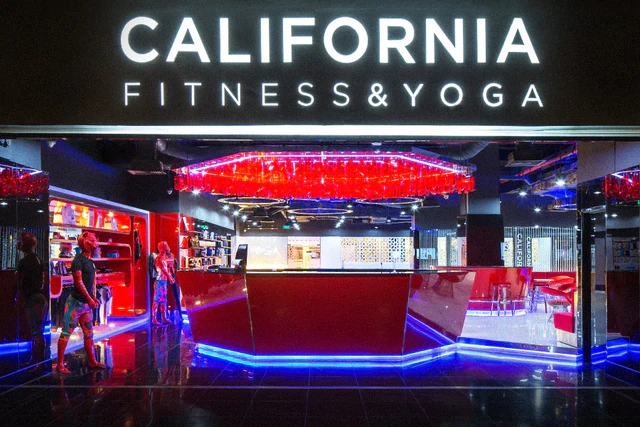 California Fitness & Yoga từng tuyển nhân viên lương lên tới 30 triệu đồng/tháng, chỉ cần tốt nghiệp THPT, không yêu cầu kinh nghiệm, có vị trí nhận hoa hồng 35%