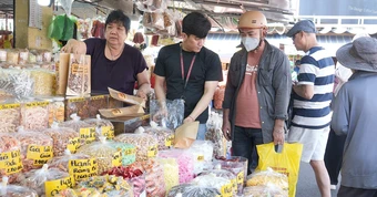'Cấm' hộ kinh doanh có doanh thu thấp xuất hóa đơn: Hộ kinh doanh nhỏ lo gặp bất lợi