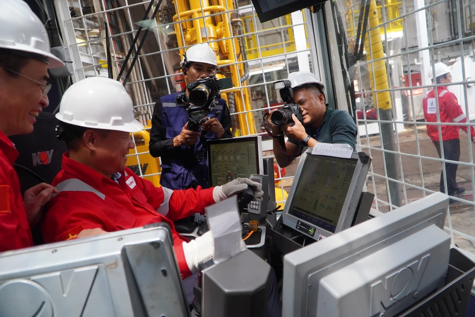 Cận cảnh "siêu giàn khoan" hiện đại nhất PV Drilling vừa được đặt tên tại TPHCM
