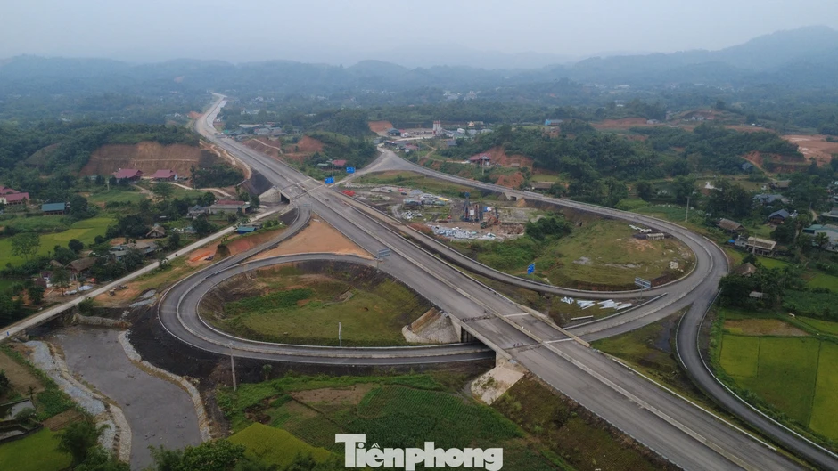 Cao tốc Tuyên Quang - Hà Giang hơn 100 km đang hình thành ra sao? Cao tốc Tuyên Quang - Hà Giang hơn 100 km đang hình thành ra sao?