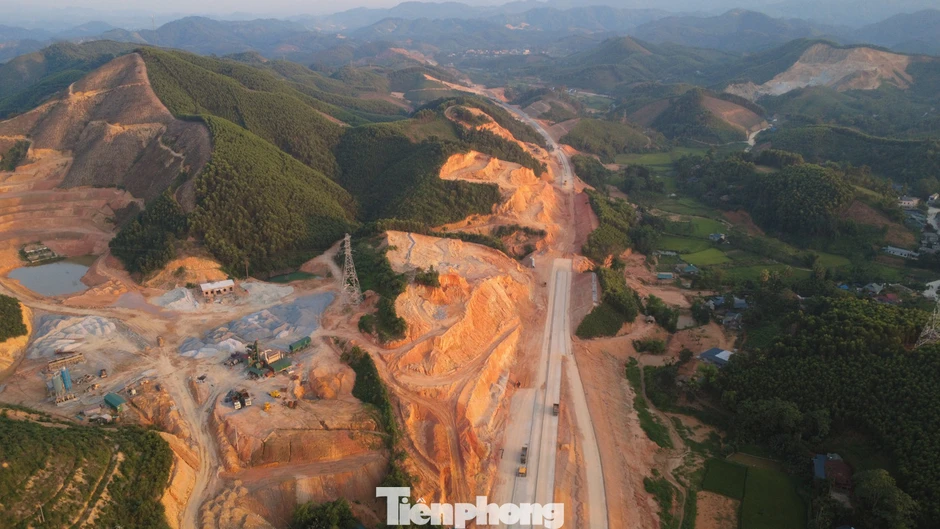 Cao tốc Tuyên Quang - Hà Giang hơn 100 km đang hình thành ra sao? Cao tốc Tuyên Quang - Hà Giang hơn 100 km đang hình thành ra sao?