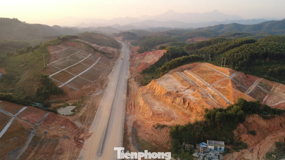 Cao tốc Tuyên Quang - Hà Giang hơn 100 km đang hình thành ra sao? Cao tốc Tuyên Quang - Hà Giang hơn 100 km đang hình thành ra sao?