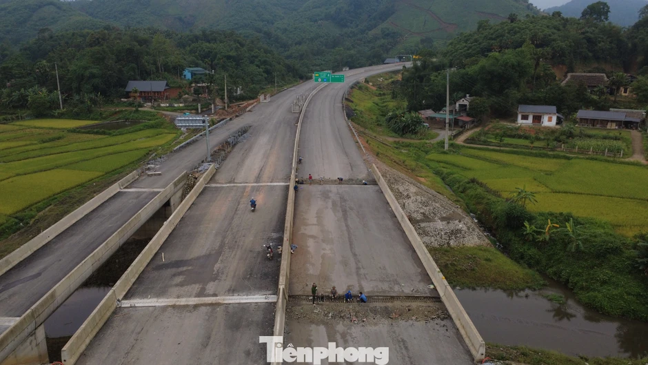 Cao tốc Tuyên Quang - Hà Giang hơn 100 km đang hình thành ra sao? Cao tốc Tuyên Quang - Hà Giang hơn 100 km đang hình thành ra sao?