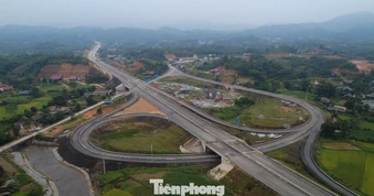 Cao tốc Tuyên Quang - Hà Giang hơn 100 km đang hình thành ra sao?