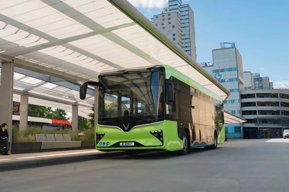 CEO Xanh SM Nguyễn Văn Thanh bất ngờ hé lộ: 'VinFast sắp có phiên bản xe khách điện?' CEO Xanh SM Nguyễn Văn Thanh bất ngờ hé lộ: 'VinFast sắp có phiên bản xe khách điện?'