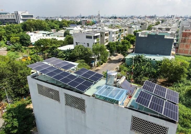 Chào mời lắp điện mặt trời lại sôi động đủ gói giá, người dân thắc thỏm chất lượng Chào mời lắp điện mặt trời lại sôi động đủ gói giá, người dân thắc thỏm chất lượng