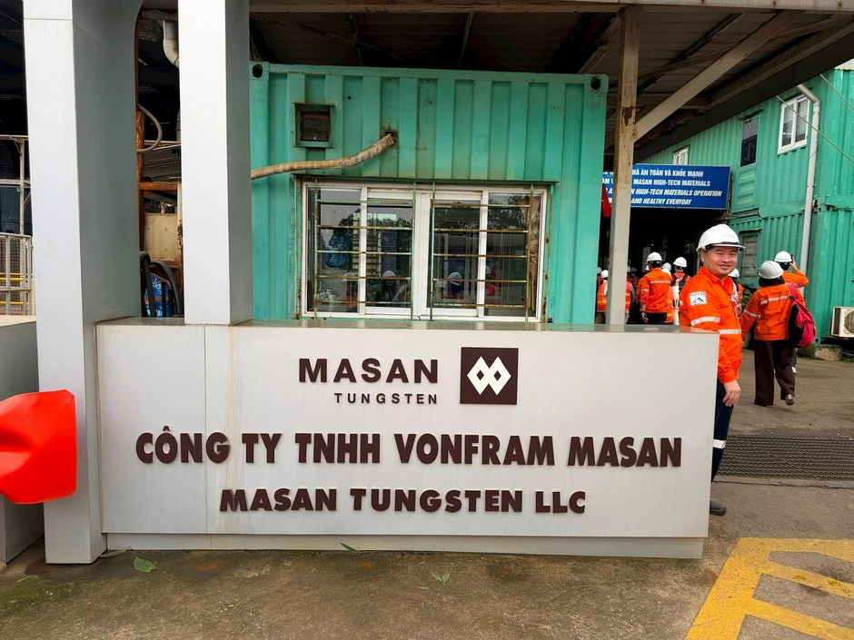 Chốt thương vụ bán 1,5 tỷ USD một loại khoáng sản mà phía Mỹ săn lùng, DN của tỷ phú Nguyễn Đăng Quang tăng thêm 4.000 tỷ đồng vốn hóa Chốt thương vụ bán 1,5 tỷ USD một loại khoáng sản mà phía Mỹ săn lùng, DN của tỷ phú Nguyễn Đăng Quang tăng thêm 4.000 tỷ đồng vốn hóa