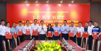 Chủ tịch tỉnh đề nghị ưu tiên dùng thép nội, 14 nhà đầu tư ký ngay thỏa thuận 168.000 tấn