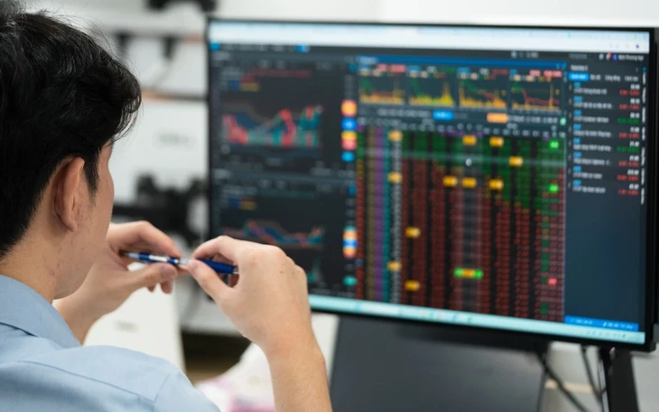 Chứng khoán tuần mới: VN-Index giảm điểm nhưng chưa đáng lo, thị trường đang chờ điều gì? Chứng khoán tuần mới: VN-Index giảm điểm nhưng chưa đáng lo, thị trường đang chờ điều gì?