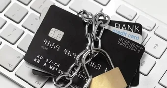 Cơ quan Thuế yêu cầu BIDV, MB, VPBank, Vietcombank... phong toả tài khoản của loạt người nộp thuế có tên sau