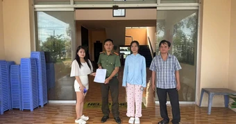 Công an xác minh giao dịch chuyển 49.950.000 đồng vào tài khoản Vietcombank của Lê Ngọc Ngân SN 2007