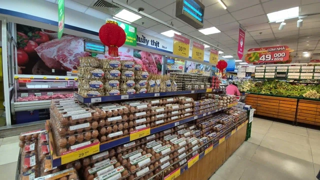 Công ty trứng Ba Huân nợ bảo hiểm xã hội kéo dài, rớt khỏi kệ nhiều siêu thị: Vì đâu nên nỗi? Công ty trứng Ba Huân nợ bảo hiểm xã hội kéo dài, rớt khỏi kệ nhiều siêu thị: Vì đâu nên nỗi?