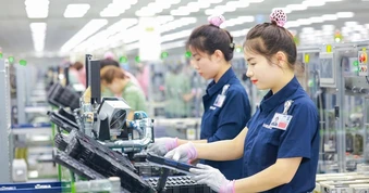 Cú hích mua bán điện trực tiếp 2026: Thúc đẩy năng lượng tái tạo tại Việt Nam