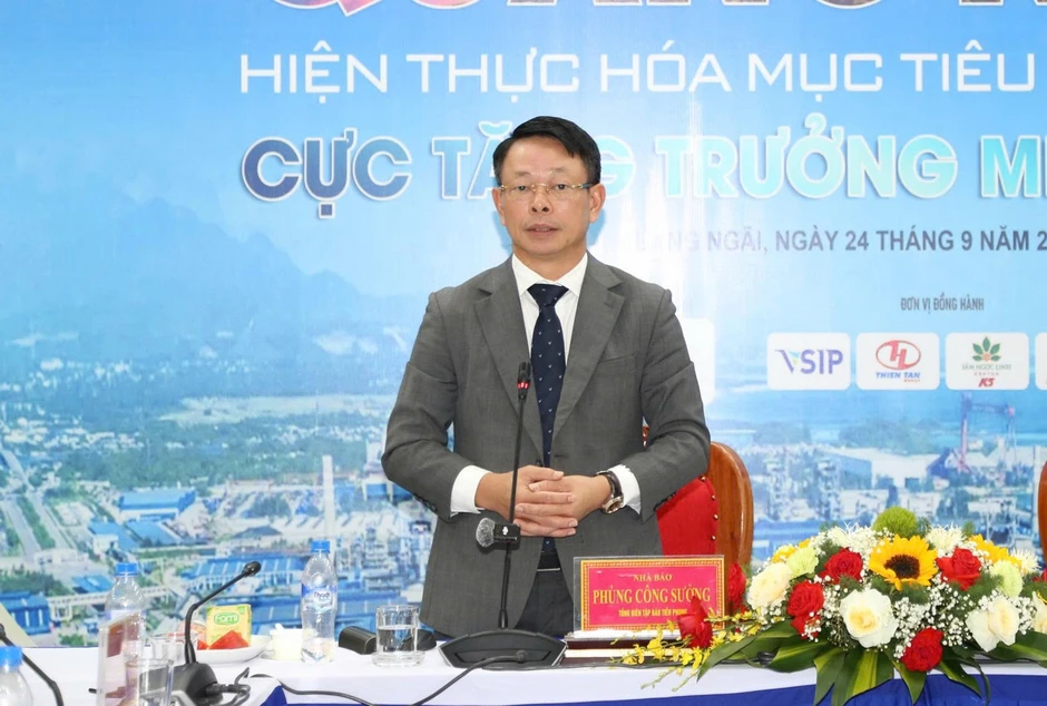 Cực tăng trưởng mới Quảng Ngãi: 'Đường đã rõ, chúng ta quyết tâm làm' Cực tăng trưởng mới Quảng Ngãi: 'Đường đã rõ, chúng ta quyết tâm làm'