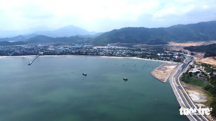 Đà Nẵng kêu gọi đầu tư Trung tâm tài chính quốc tế tại 5 khu ‘đất vàng’ Đà Nẵng kêu gọi đầu tư Trung tâm tài chính quốc tế tại 5 khu ‘đất vàng’