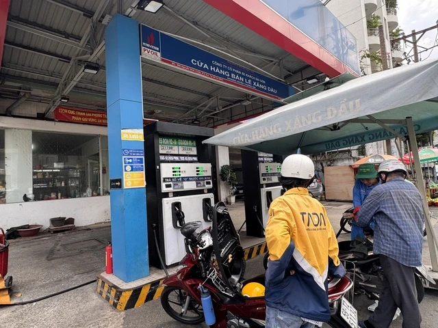 Địa chỉ các cửa hàng bán xăng E5 tại TP HCM