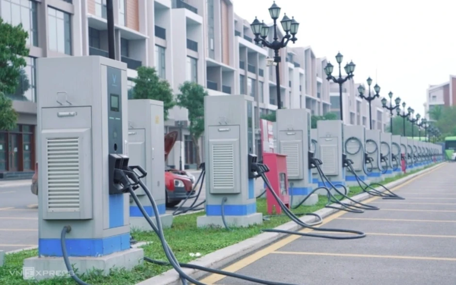 Doanh nghiệp dệt may nghìn tỷ muốn xây trạm sạc xe điện - Báo TinVina Doanh nghiệp dệt may nghìn tỷ muốn xây trạm sạc xe điện - Báo TinVina