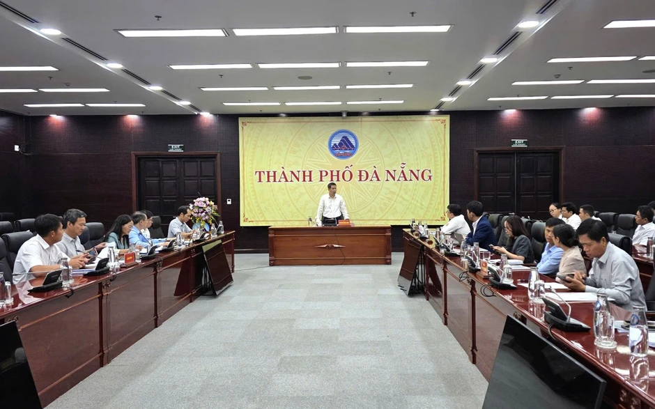Doanh nghiệp gặp khó, Chủ tịch Đà Nẵng yêu cầu 'mổ xẻ từng việc' Doanh nghiệp gặp khó, Chủ tịch Đà Nẵng yêu cầu 'mổ xẻ từng việc'