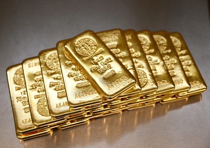 Đọc nhanh 11-6: Giá dầu bật tăng, vàng mất gần 200 USD, Dow Jones lao dốc Đọc nhanh 11-6: Giá dầu bật tăng, vàng mất gần 200 USD, Dow Jones lao dốc