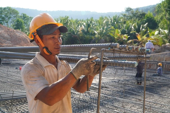 Dự án cấp điện cho APEC 2027 ở Phú Quốc có nguy cơ chậm tiến độ vì thiếu mặt bằng Dự án cấp điện cho APEC 2027 ở Phú Quốc có nguy cơ chậm tiến độ vì thiếu mặt bằng