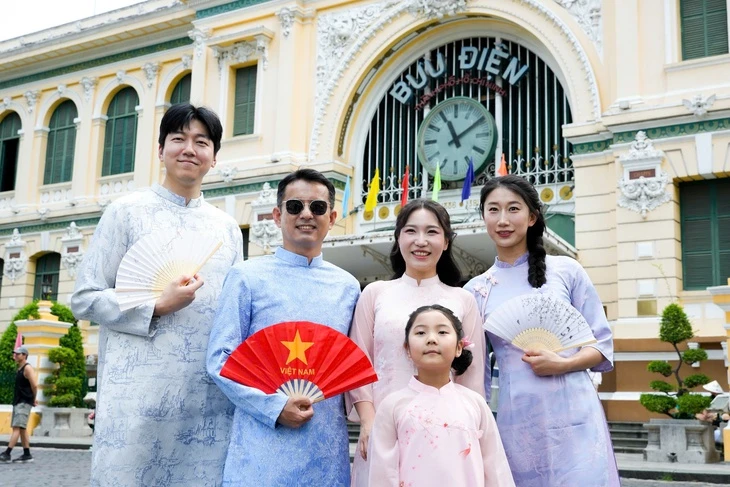 Du lịch dịp lễ 'tăng nhiệt': Công suất phòng tăng cao, tour ngắn ngày sớm kín chỗ Du lịch dịp lễ 'tăng nhiệt': Công suất phòng tăng cao, tour ngắn ngày sớm kín chỗ