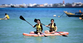 Du lịch hè 2026: Chi đậm tiền cho tour khám phá, độc lạ