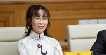Đúng 2 ngày nữa, tỷ phú Nguyễn Thị Phương Thảo tuyển thêm 300 người mới về làm việc, yêu cầu cận không quá 3 độ, không niềng răng, thu nhập tới 30 triệu đồng/tháng