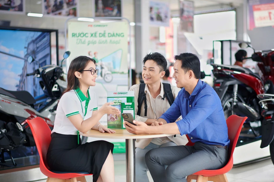 FE CREDIT: Động lực kích cầu tiêu dùng từ chiến lược số hóa và trải nghiệm người dùng FE CREDIT: Động lực kích cầu tiêu dùng từ chiến lược số hóa và trải nghiệm người dùng