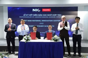 Gần 1 triệu thùng dầu Nga chuyển hướng khỏi Ấn Độ mỗi ngày, Trung Quốc lập tức tăng tốc gom hàng Gần 1 triệu thùng dầu Nga chuyển hướng khỏi Ấn Độ mỗi ngày, Trung Quốc lập tức tăng tốc gom hàng