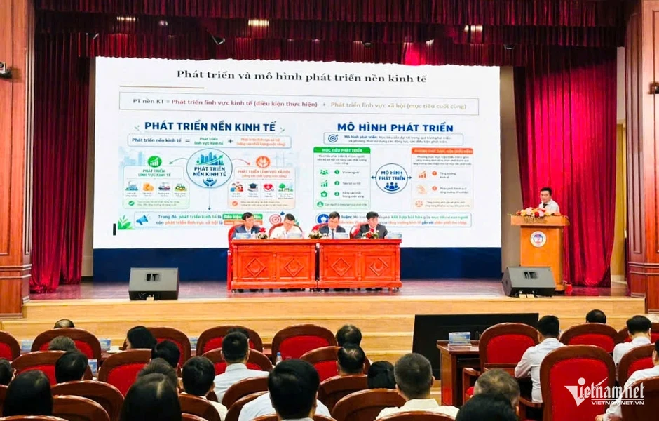 GDP tăng hơn 70 lần, Việt Nam cần gì để bước lên nấc thang thu nhập cao?