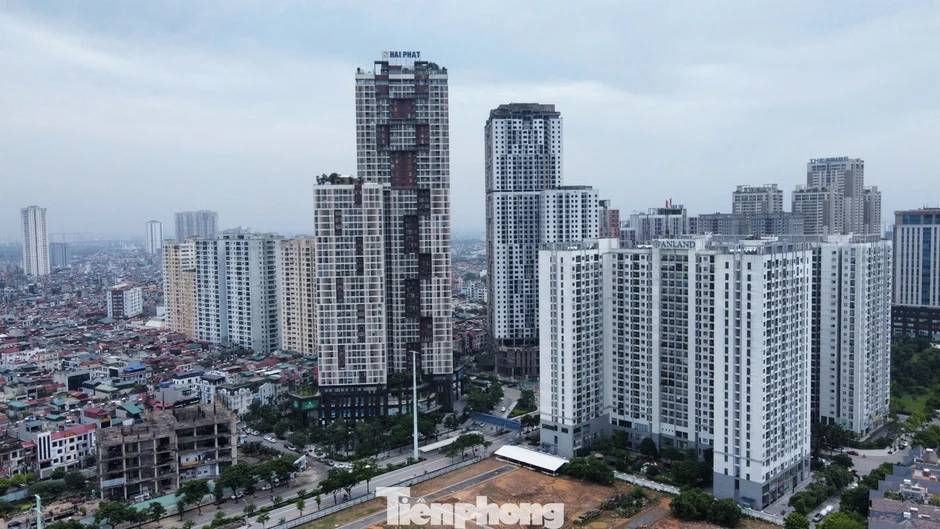 Giá chung cư, đất nền 'hạ nhiệt' Giá chung cư, đất nền 'hạ nhiệt'