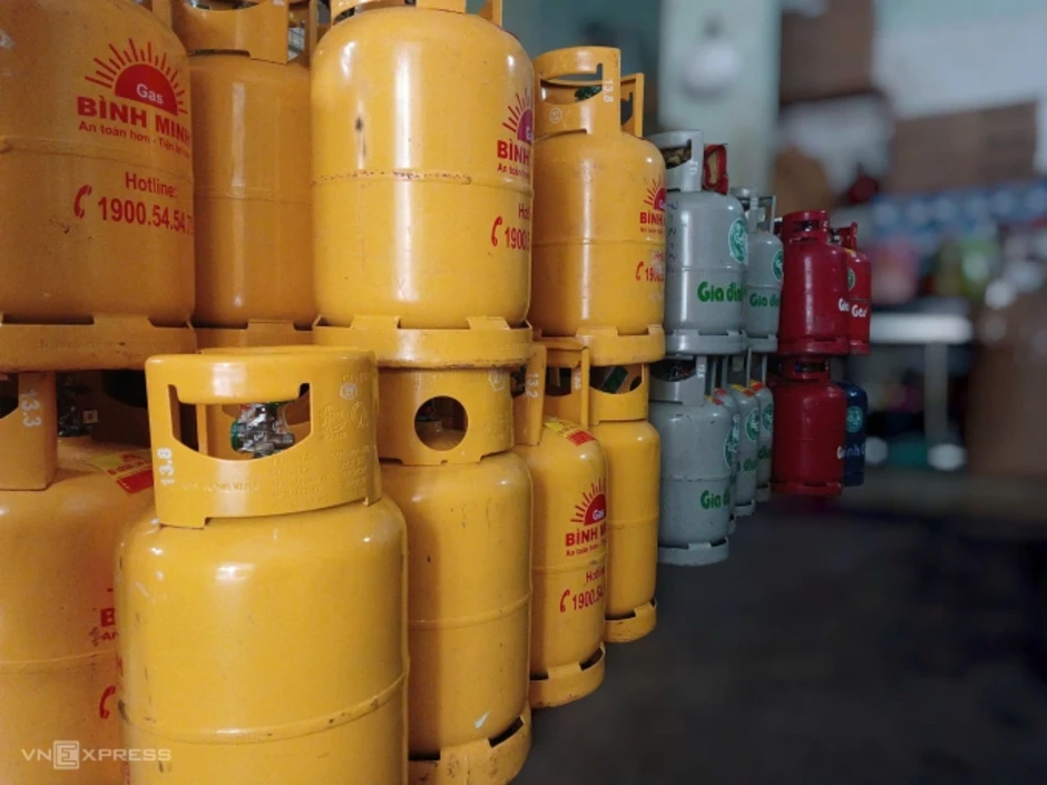 Giá gas tăng lần thứ ba trong tháng Giá gas tăng lần thứ ba trong tháng