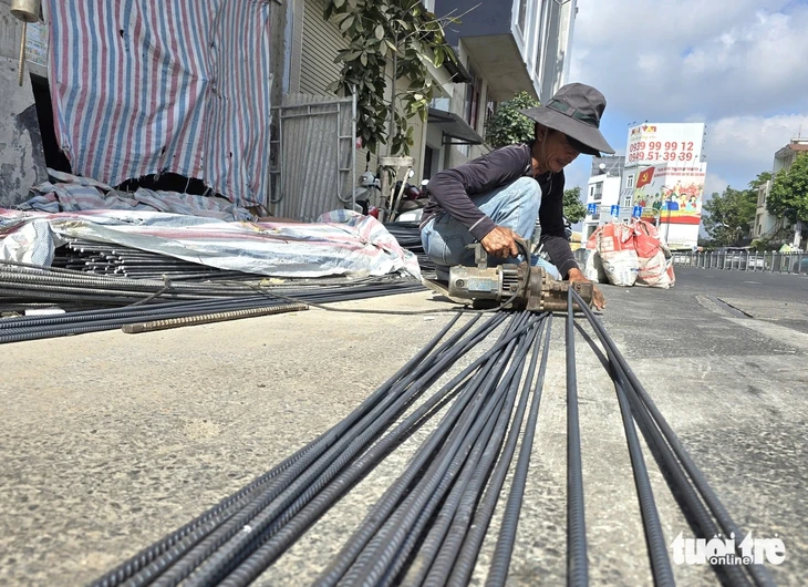 Giá thép lần đầu hạ nhiệt sau chuỗi ngày tăng cao