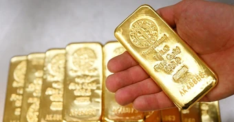 Giá vàng, dầu tăng mạnh, liệu mốc giá vàng 6.000 USD có bị phá vỡ?