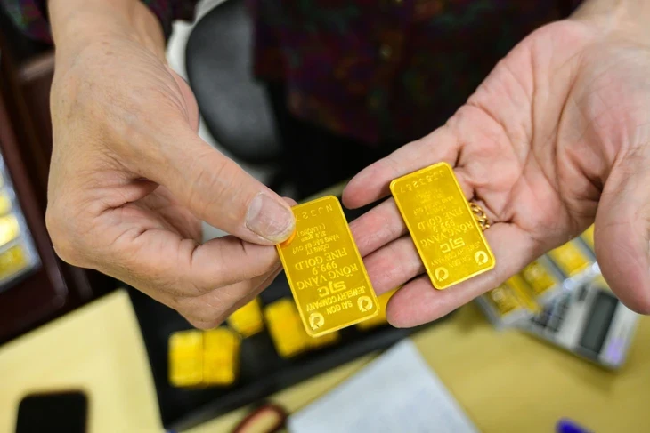 Giá vàng miếng SJC xuống thấp nhất trong vòng 1 tháng