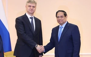 Giá vàng quay đầu giảm mạnh Giá vàng quay đầu giảm mạnh