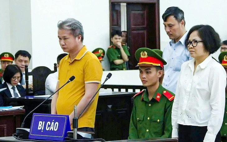 Giám đốc tài chính Tập đoàn Tiên Sơn Thanh Hóa dùng nhiều tài khoản, thao túng chứng khoán Giám đốc tài chính Tập đoàn Tiên Sơn Thanh Hóa dùng nhiều tài khoản, thao túng chứng khoán