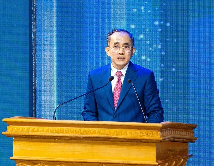 Giáo sư giàu nhất Việt Nam mất 1.500 tỷ từ đầu năm Giáo sư giàu nhất Việt Nam mất 1.500 tỷ từ đầu năm