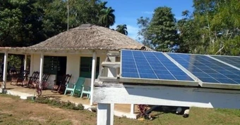 Giữa vòng kiềm toả năng lượng của Mỹ, Cuba nhận món quà quý từ nước cạnh Việt Nam