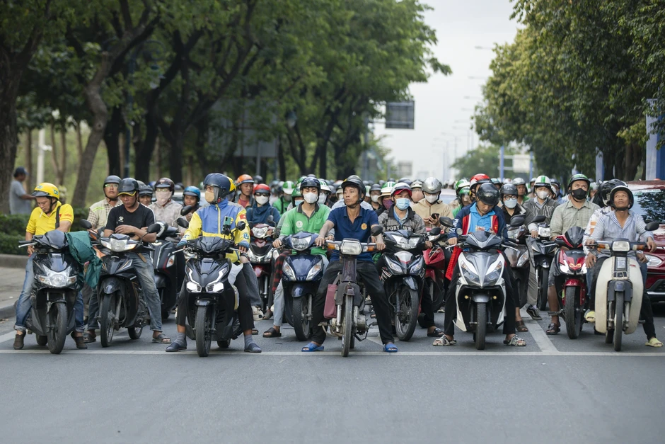 Grab, Be, Green SM ăn chia doanh thu với tài xế thế nào?