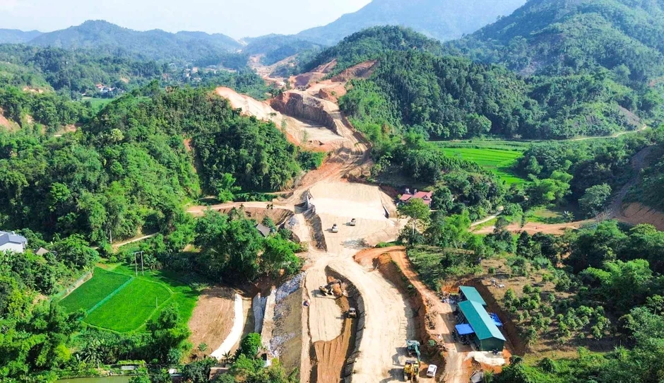 GRDP tăng 10,01%, Thái Nguyên dồn lực cho chặng tăng tốc cuối năm GRDP tăng 10,01%, Thái Nguyên dồn lực cho chặng tăng tốc cuối năm