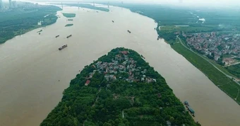 Hà Nội yêu cầu nhiều xã, phường dừng cấp phép xây dựng trong phạm vi thuộc 2 'siêu dự án’
