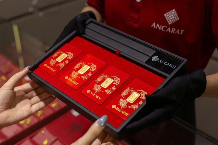 Hai ngày, giá vàng SJC tăng lên lại đến 11 triệu đồng/lượng Hai ngày, giá vàng SJC tăng lên lại đến 11 triệu đồng/lượng